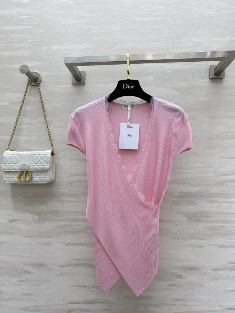 Supportive Christian Dior T-Shirts 113433