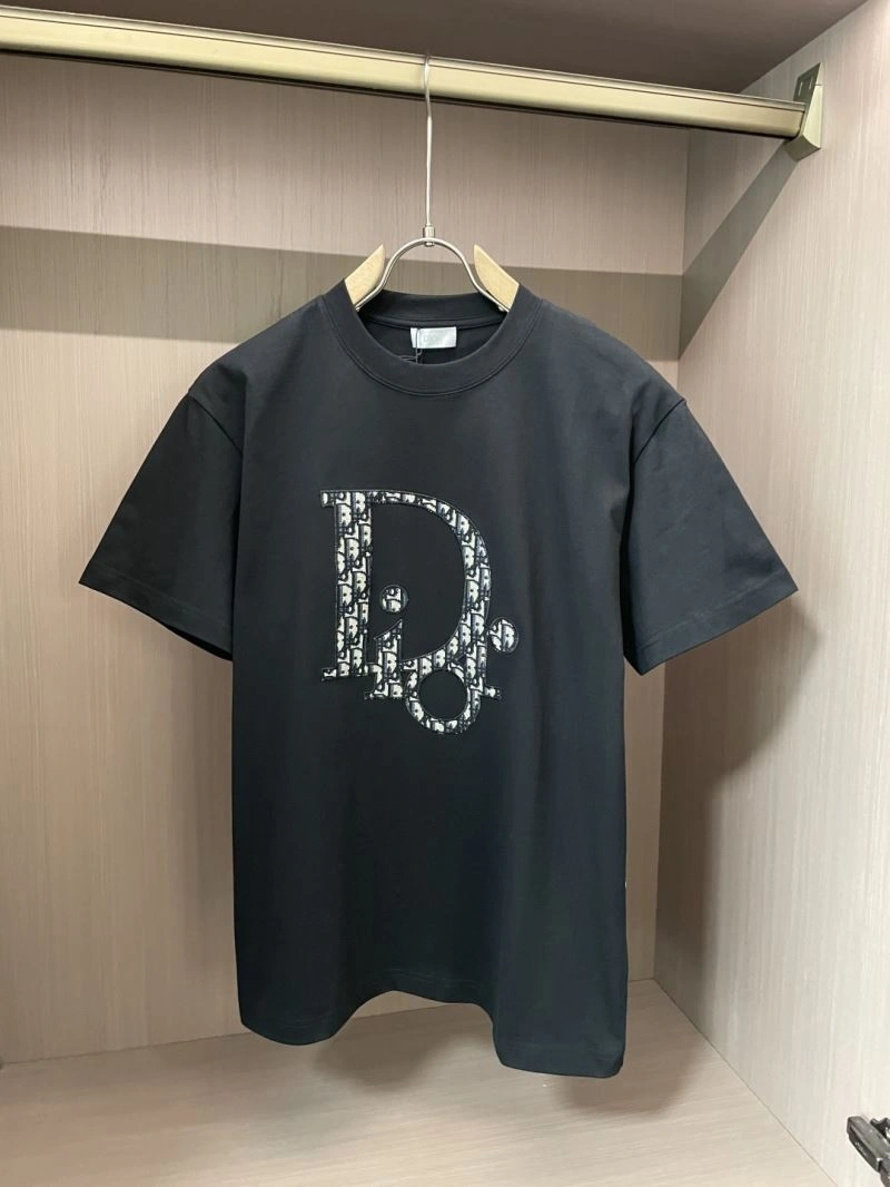Sustainable Christian Dior T-Shirts 115701