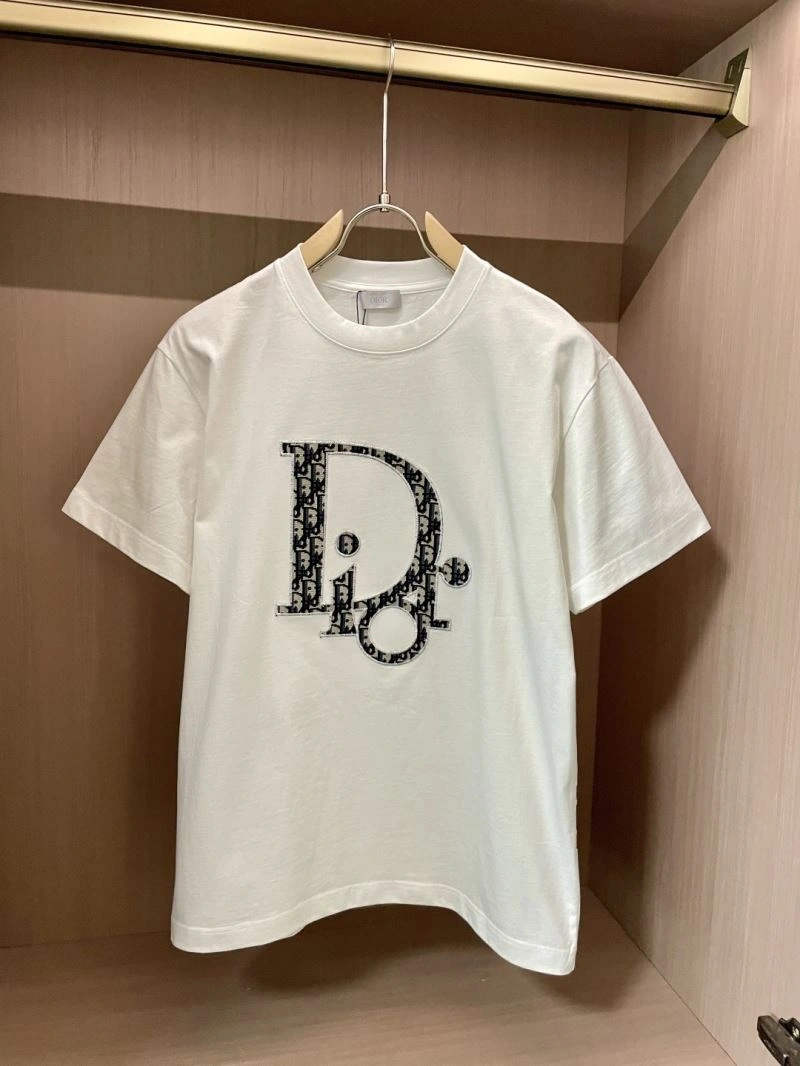 Sustainable Christian Dior T-Shirts 115701