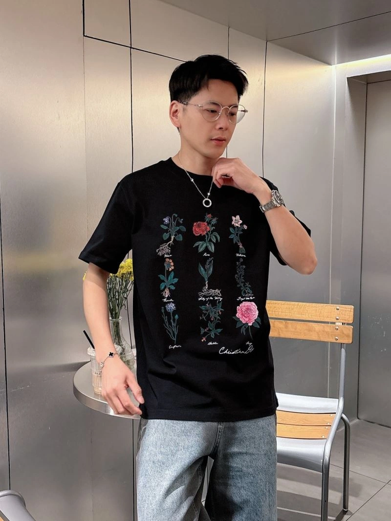 EyeCatching Christian Dior T-Shirts 115722