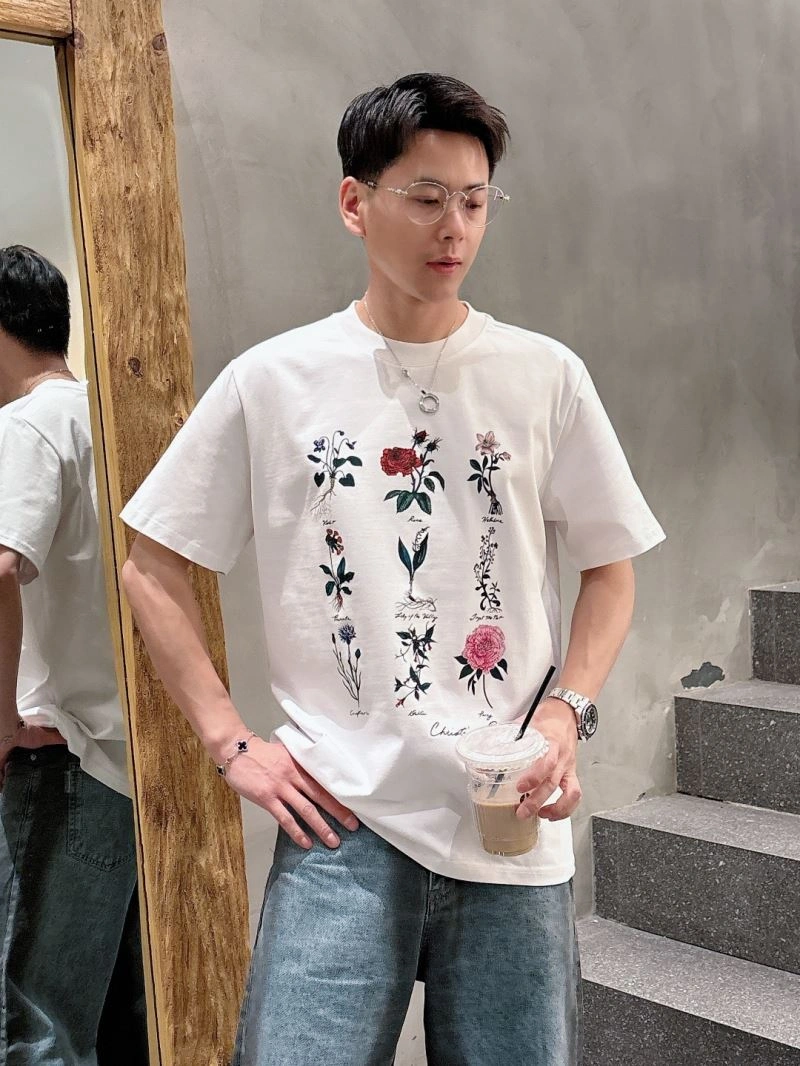 Christian Dior T-Shirts Sophisticated 115710