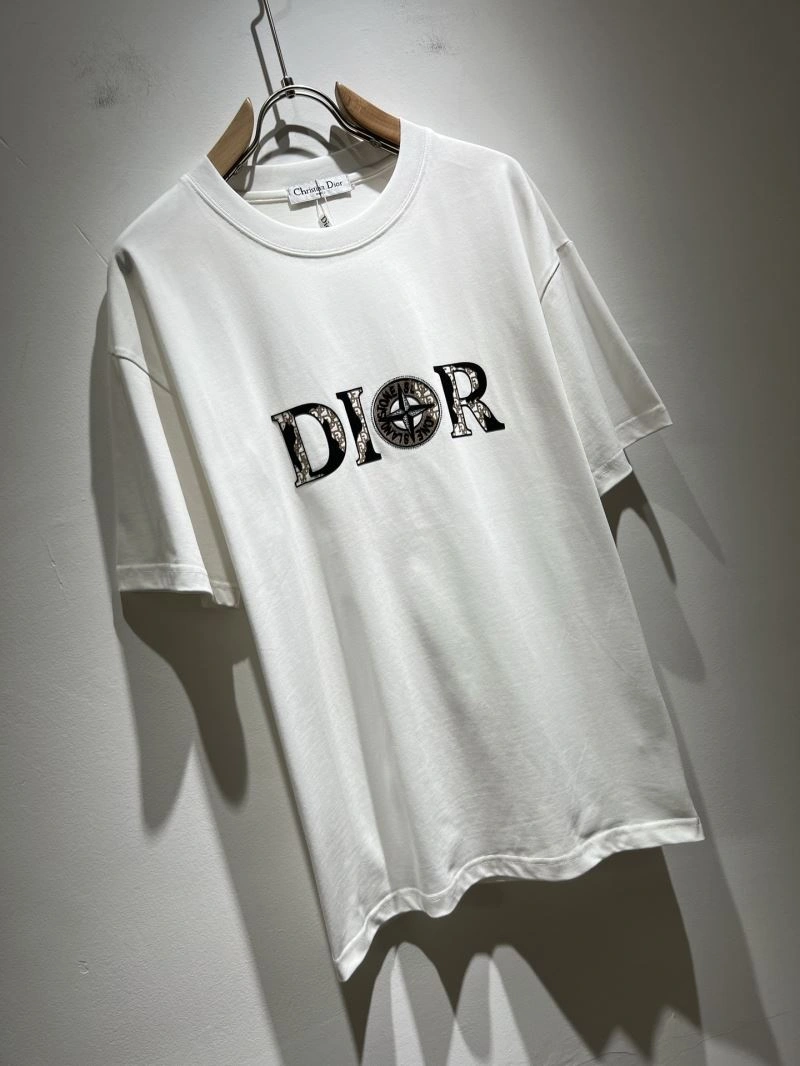 Fashionable Christian Dior T-Shirts 115692
