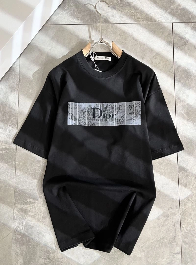 Christian Dior T-Shirts Trendsetting 115685