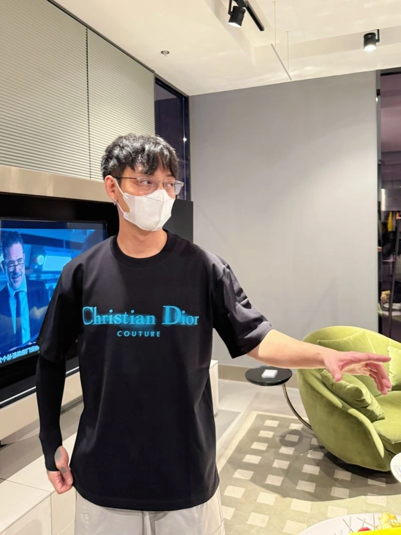 Christian Dior T-Shirts Contemporary 115683