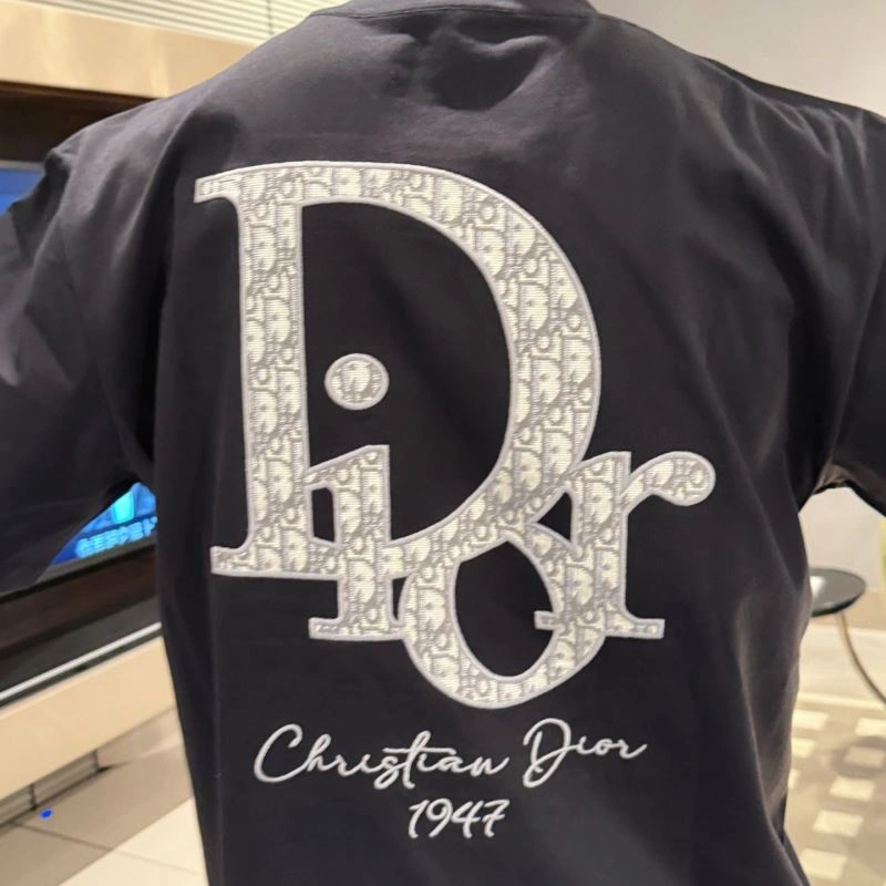 Christian Dior T-Shirts Resilient 115681