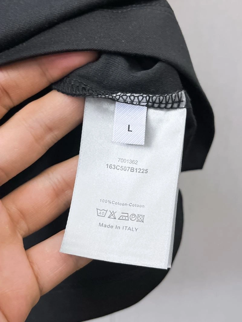 Christian Dior T-Shirts Resilient 115650