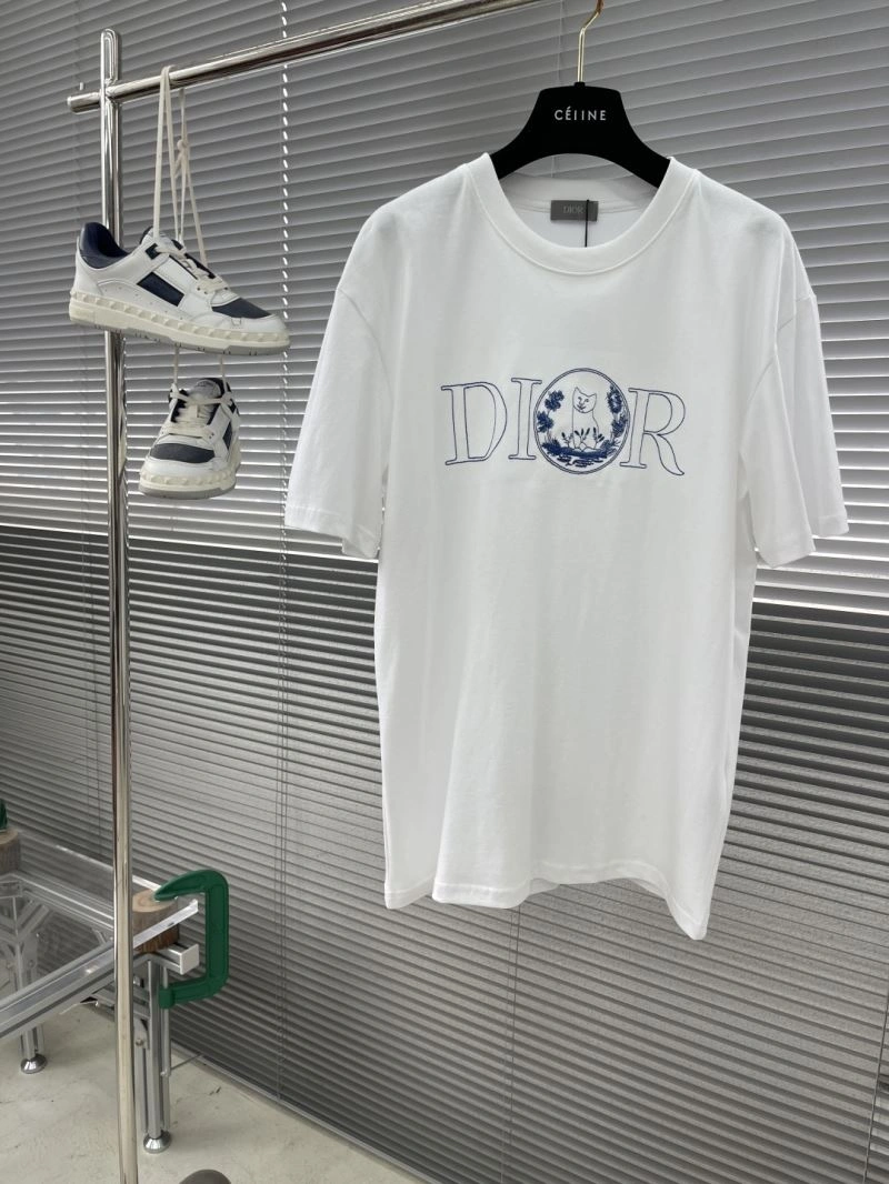 Sustainable Christian Dior T-Shirts 115619