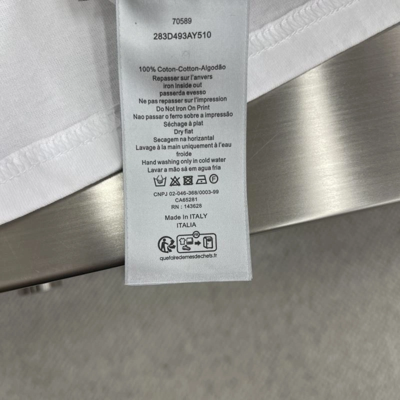 Sustainable Christian Dior T-Shirts 115619