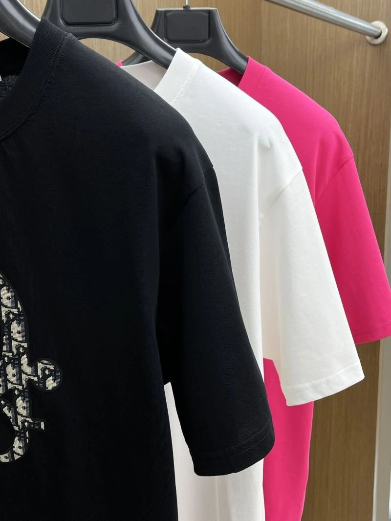 Sporty Christian Dior T-Shirts 115606