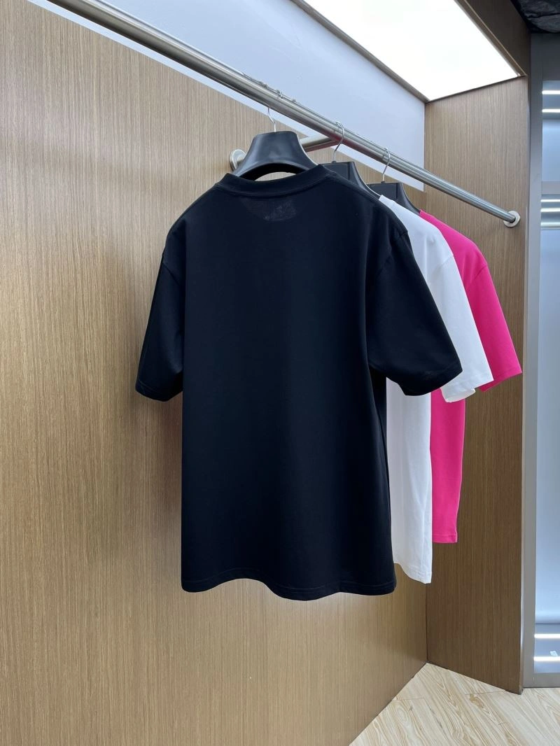 Sporty Christian Dior T-Shirts 115606