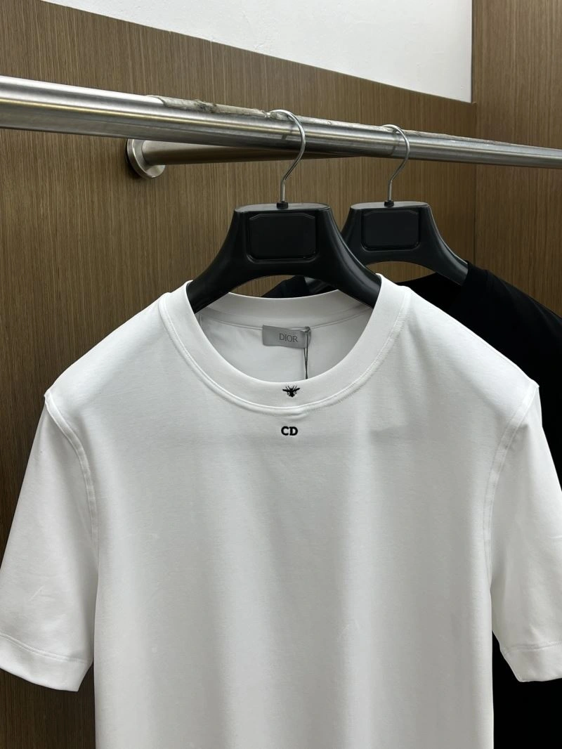 ModernLook Christian Dior T-Shirts 115576