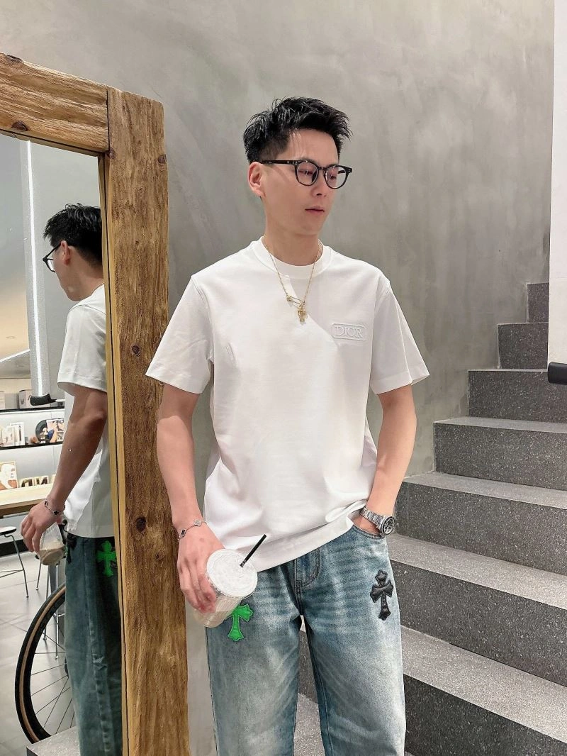 Trendsetting Christian Dior T-Shirts 115598