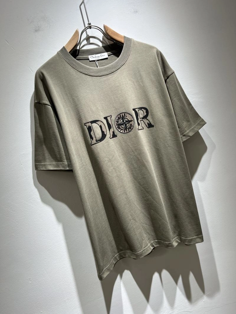 Timeless Christian Dior T-Shirts 115587