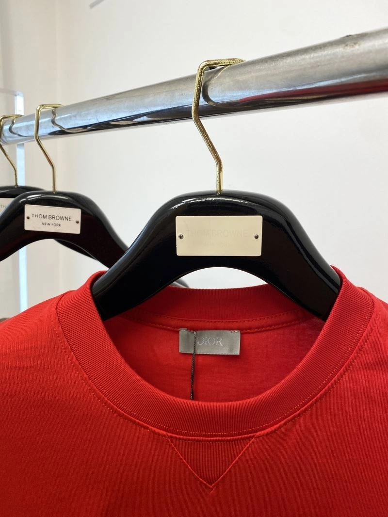 Christian Dior T-Shirts Versatile 115586