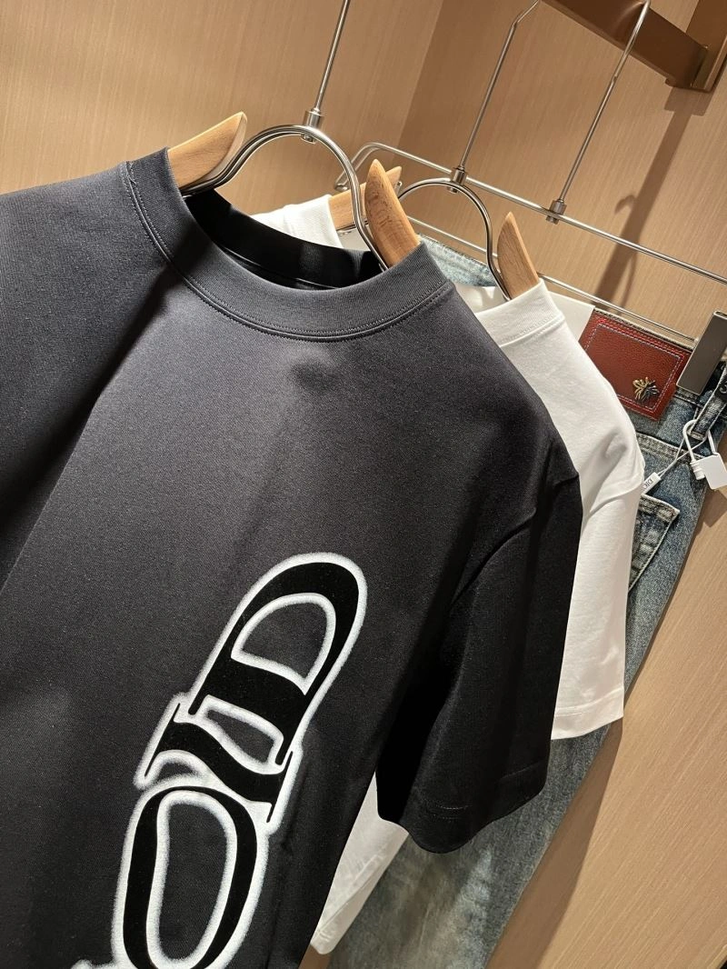 AllSeason Christian Dior T-Shirts 115572