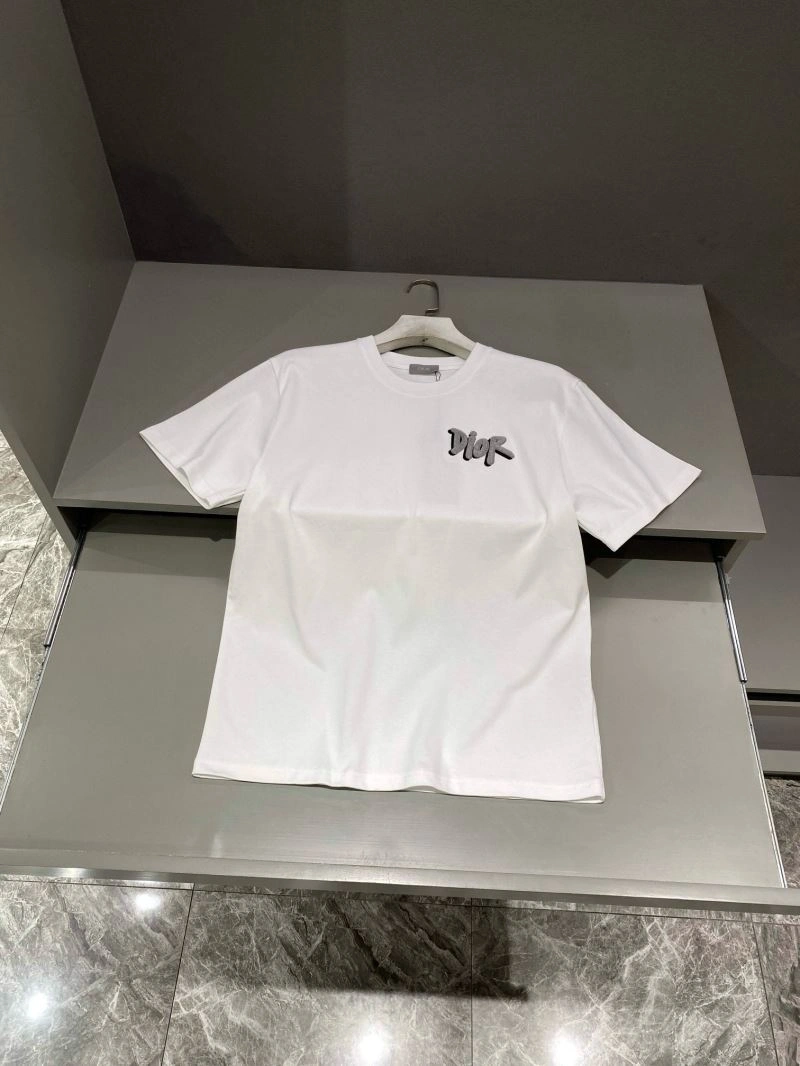 Christian Dior T-Shirts Sustainable 115544