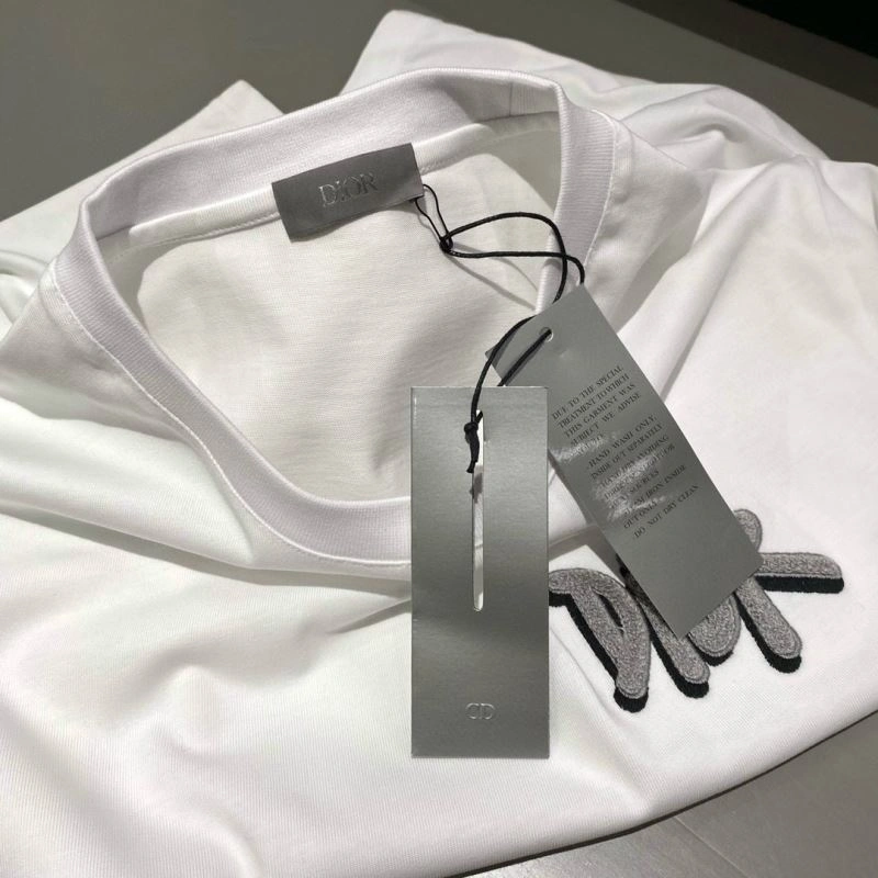Christian Dior T-Shirts Sustainable 115544