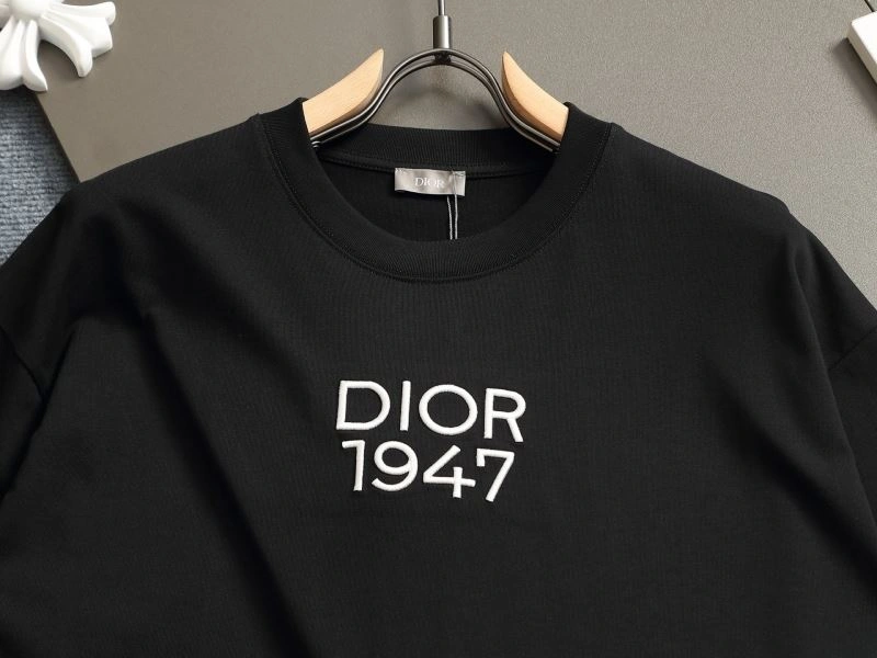 EyeCatching Christian Dior T-Shirts 115528