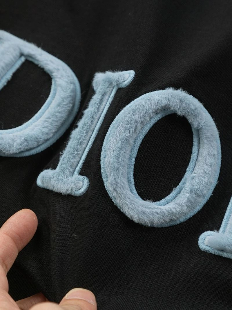 Bold Christian Dior T-Shirts 115523