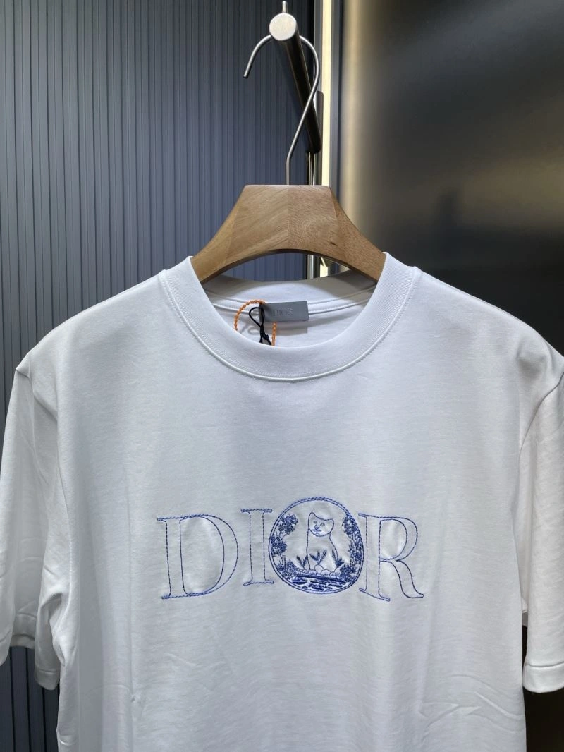 Christian Dior T-Shirts Versatile 115498