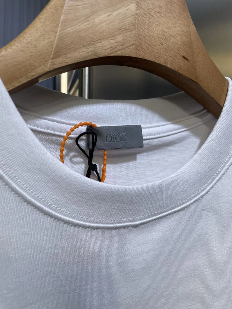 Christian Dior T-Shirts Versatile 115498