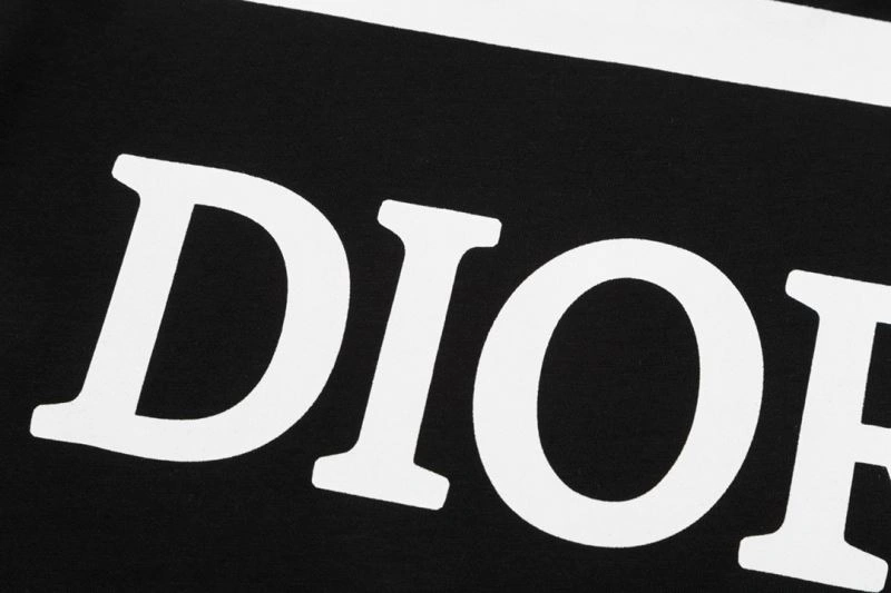 Supportive Christian Dior T-Shirts 115272