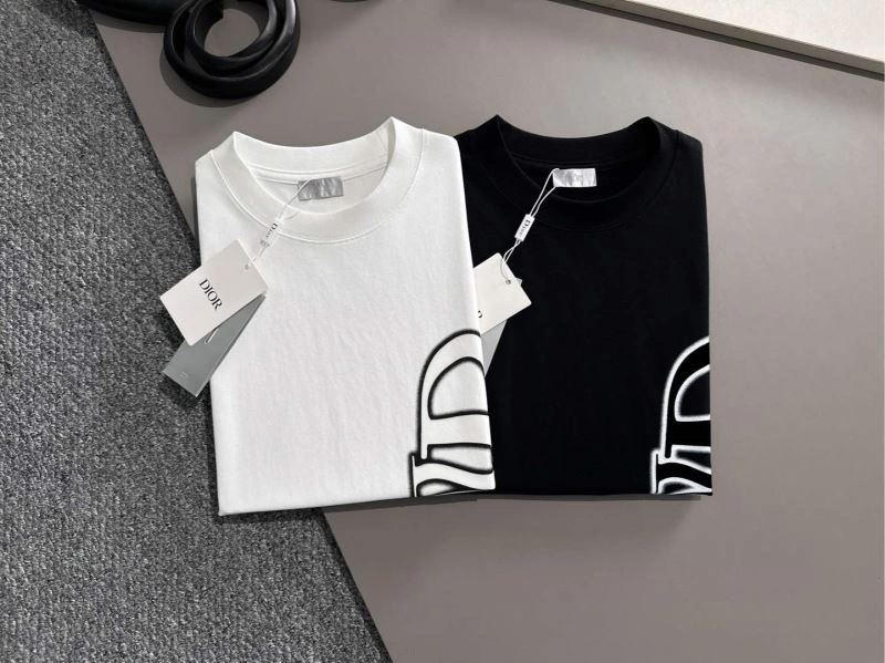 Christian Dior T-Shirts Lightweight 115234