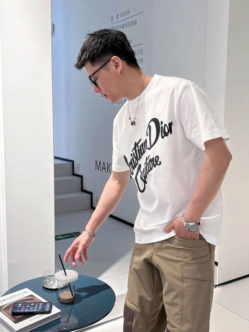 Christian Dior T-Shirts Comfortable 115217
