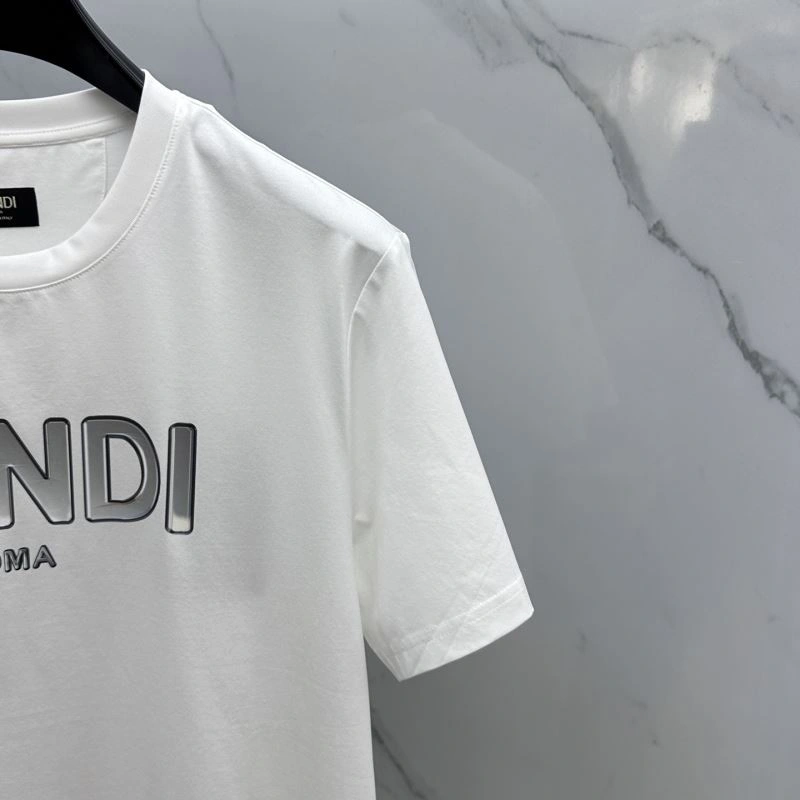 UrbanChic Christian Dior T-Shirts 115212