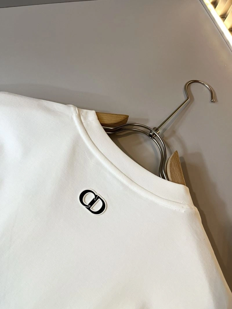 Christian Dior T-Shirts Seasonal 115181