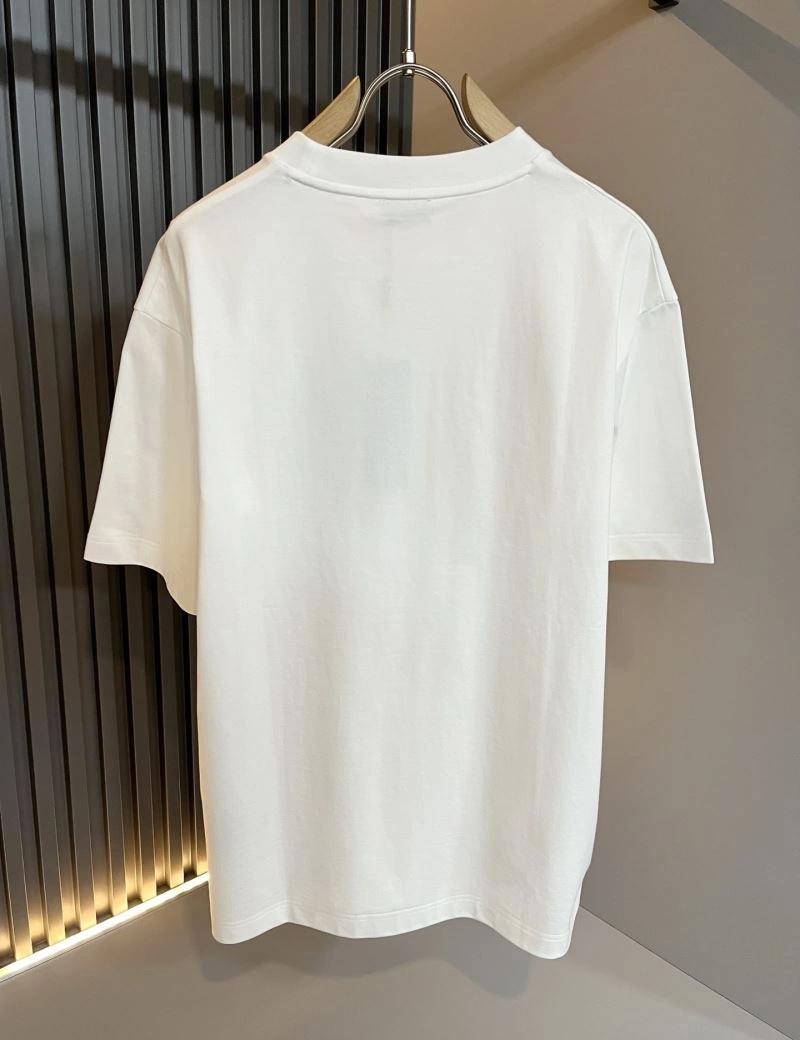Fashionable Christian Dior T-Shirts 115180