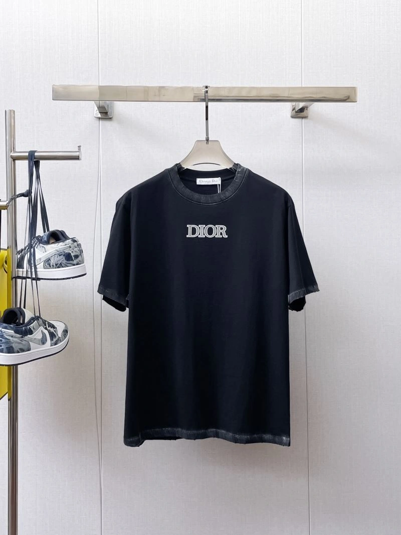 Sustainable Christian Dior T-Shirts 115175