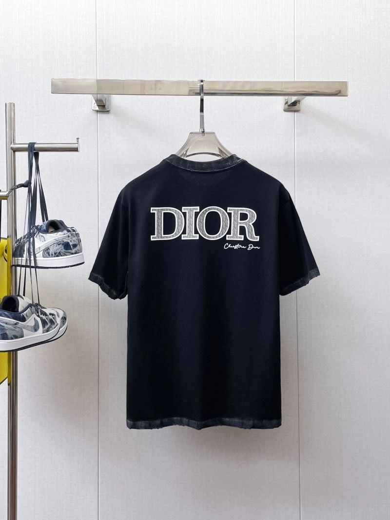 Sustainable Christian Dior T-Shirts 115175