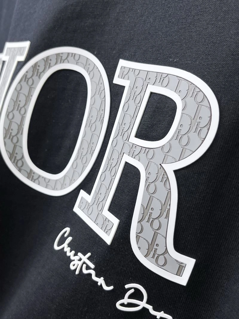 Sustainable Christian Dior T-Shirts 115175