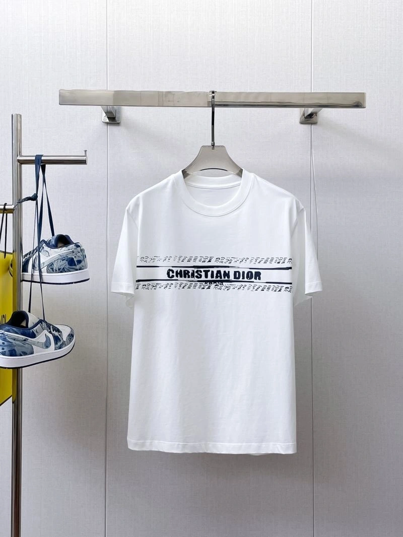 Lightweight Christian Dior T-Shirts 115159