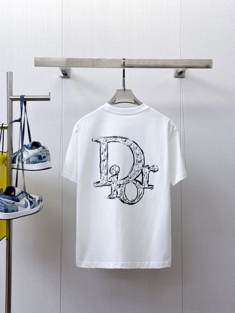 Lightweight Christian Dior T-Shirts 115159