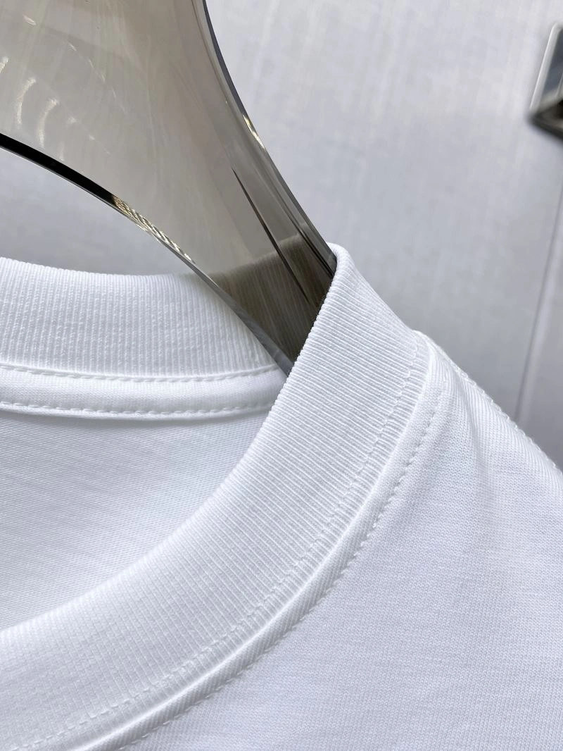 Lightweight Christian Dior T-Shirts 115159