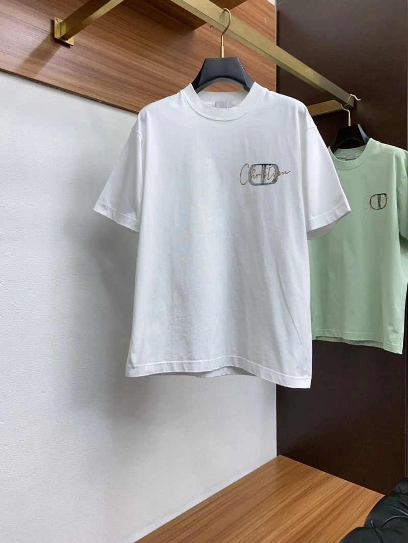 UrbanChic Christian Dior T-Shirts 115166