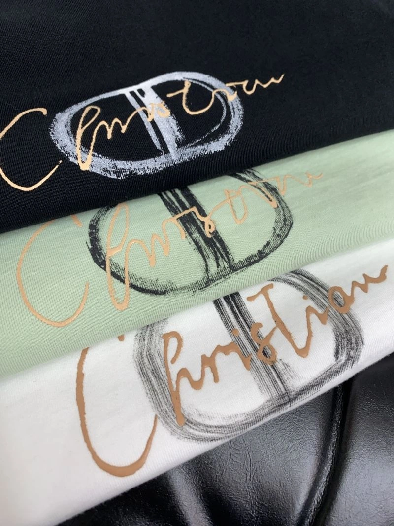 UrbanChic Christian Dior T-Shirts 115166