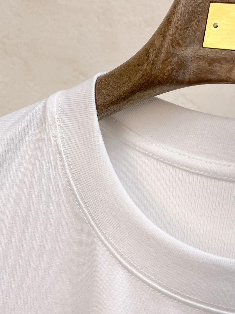 WellDesigned Christian Dior T-Shirts 115156