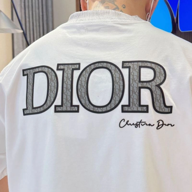 SmoothTexture Christian Dior T-Shirts 115136