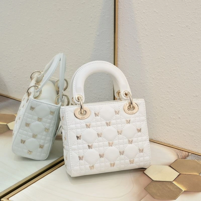 Trendsetting Christian Dior Top Handle Bags 87602