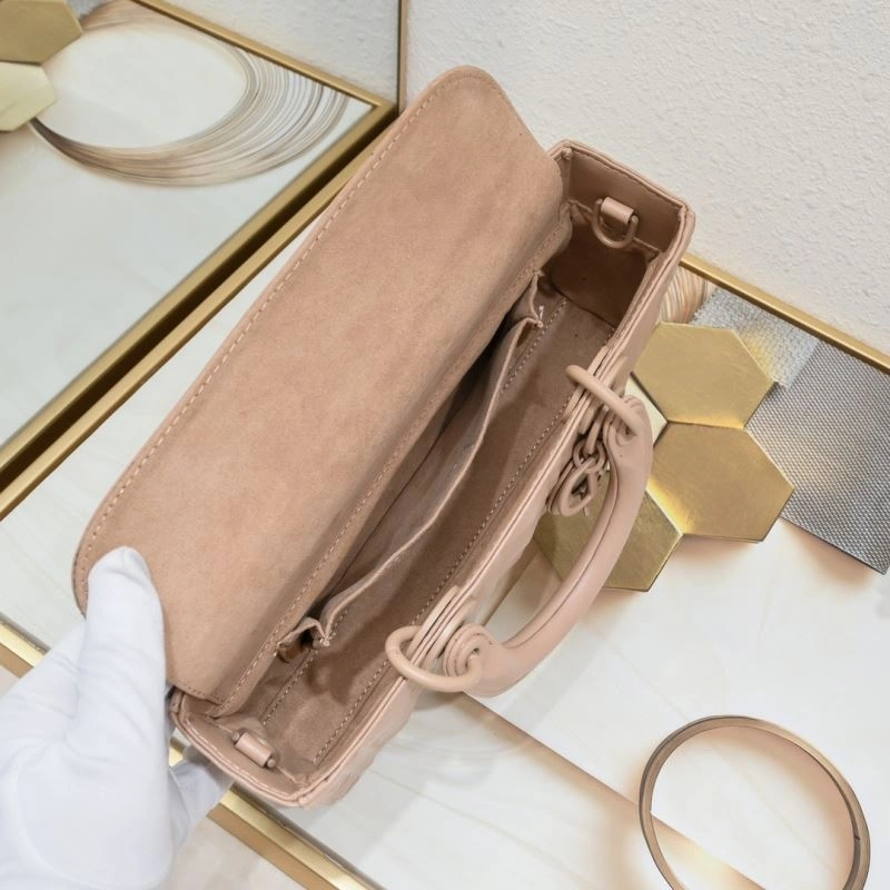 Trendsetting Christian Dior Top Handle Bags 87589