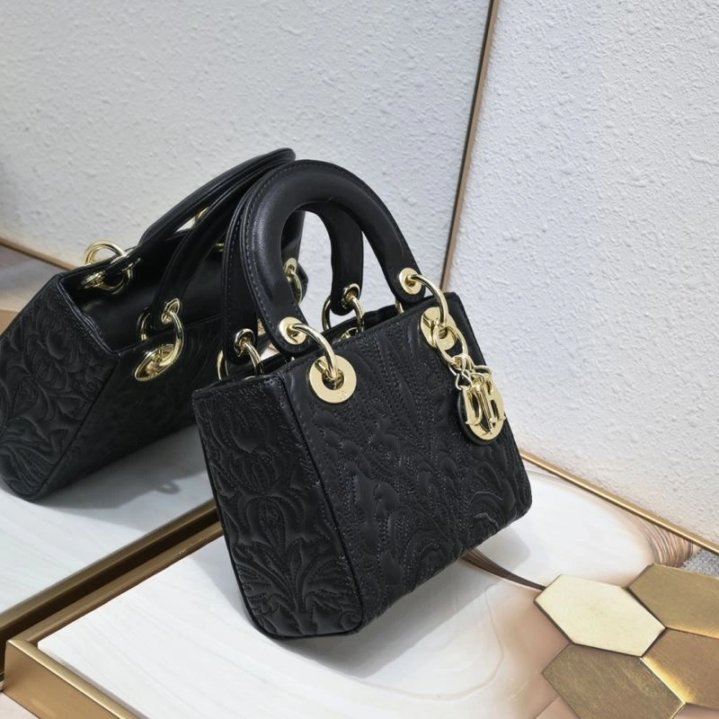 Resilient Christian Dior Top Handle Bags 87590