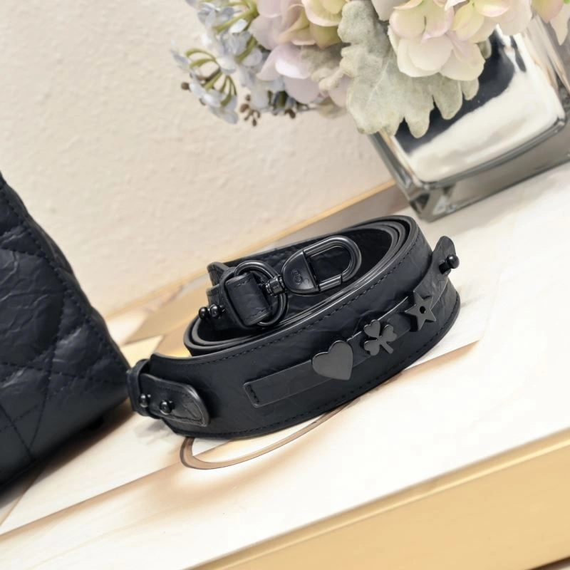 Christian Dior Top Handle Bags ModernLook 87567