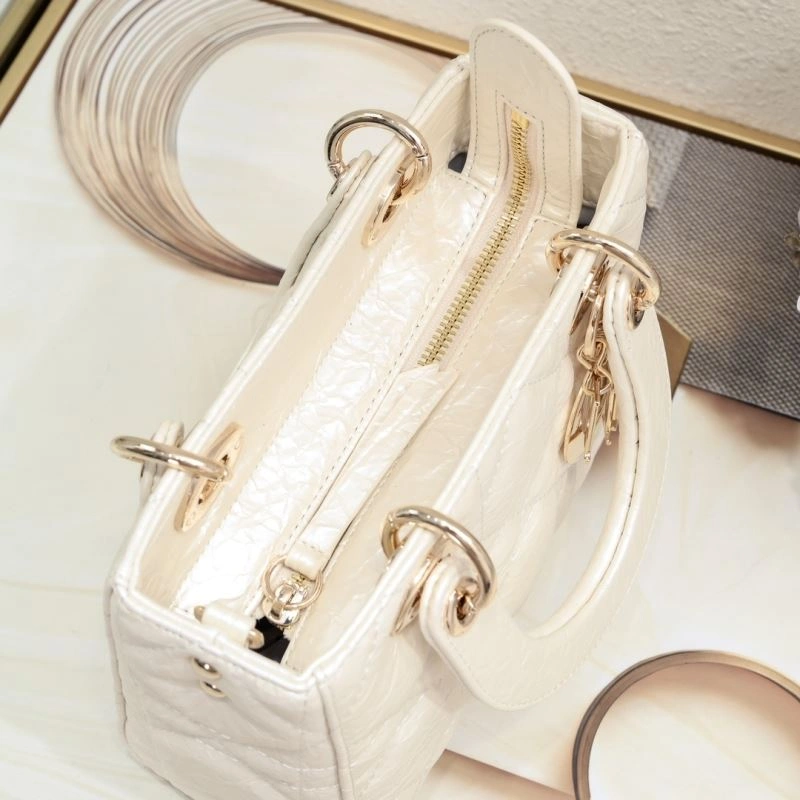 Breathable Christian Dior Top Handle Bags 87557