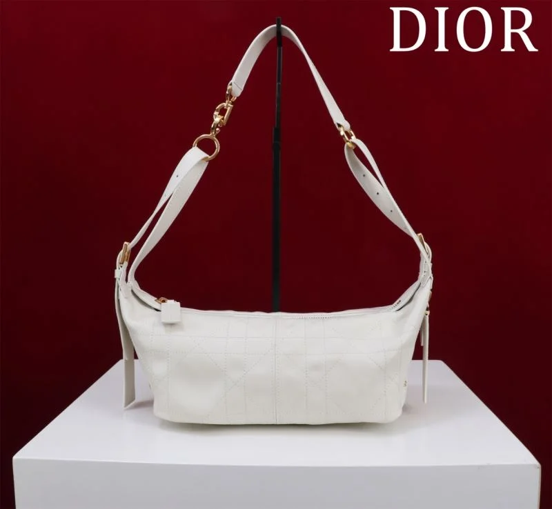 Christian Dior Top Handle Bags ModernLook 46790