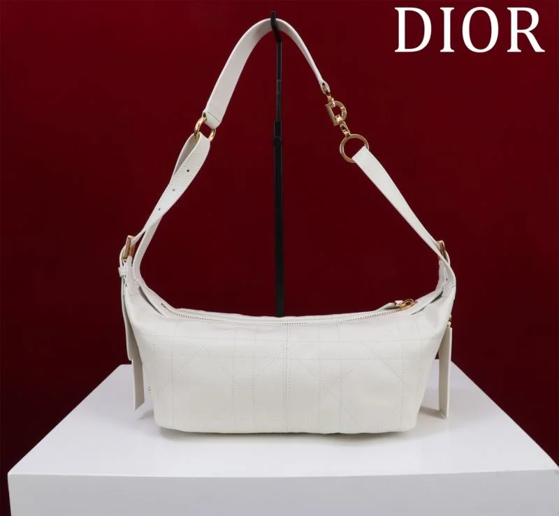 Christian Dior Top Handle Bags ModernLook 46790