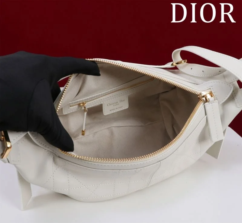 Christian Dior Top Handle Bags ModernLook 46790