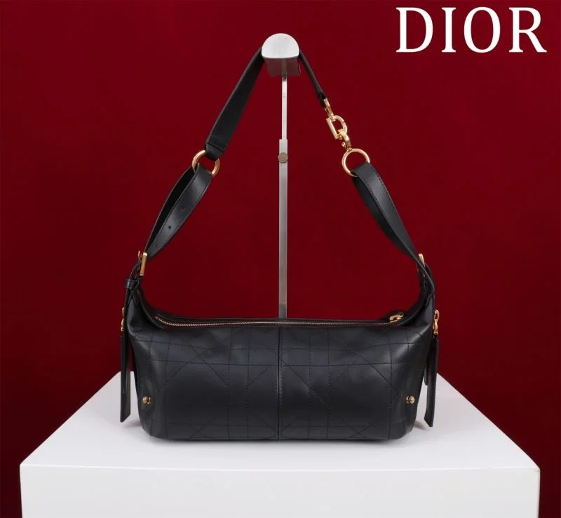 Bold Christian Dior Top Handle Bags 46784